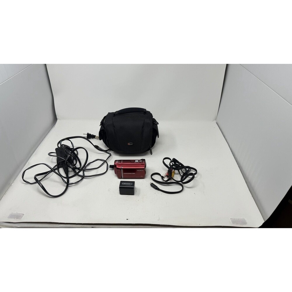 Sony DCR-SX41 Handycam Digital Video Camera Camcorder 60x Zoom - BUNDLE TESTED
